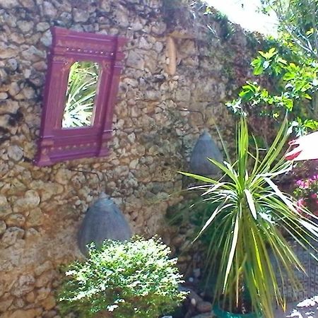 Le Domaine De La Lezardiere B&B Espiet Exterior photo