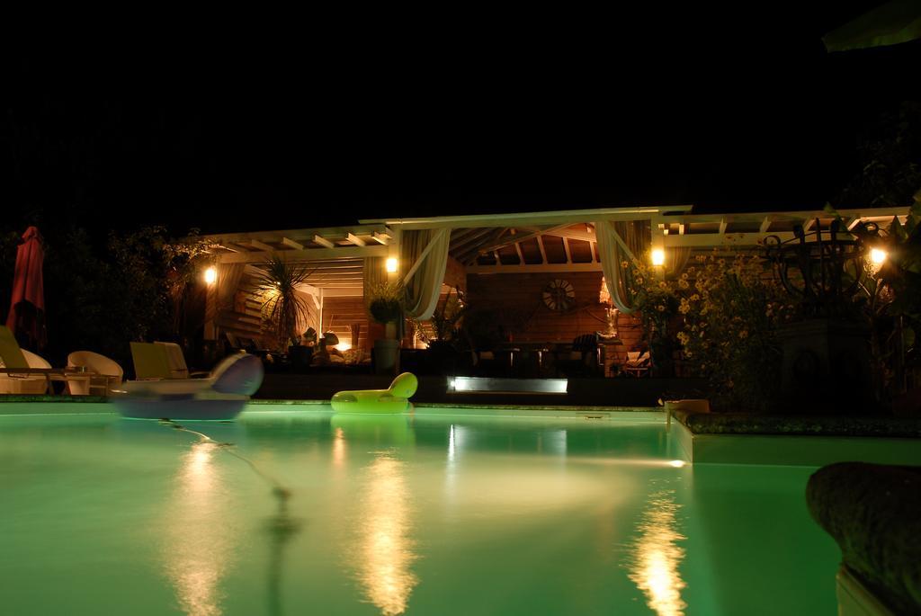 Le Domaine De La Lezardiere B&B Espiet Exterior photo